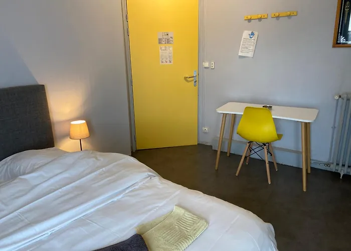 Le Petit Rungis Hotel